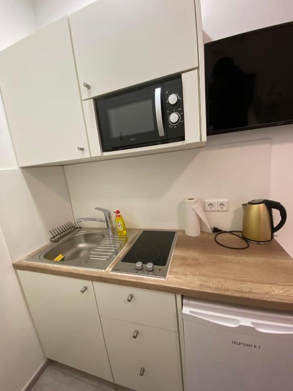 Apartment Dusseldorf-City room 4